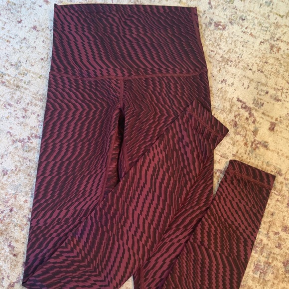 Lululemon Leggings - Picture 2 of 10